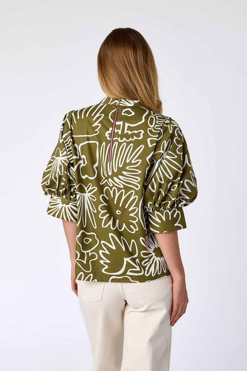 Jonesy Top in Floral Studies