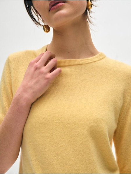 Cashmere Elbow Sleeve Tee in Yellow Mimosa