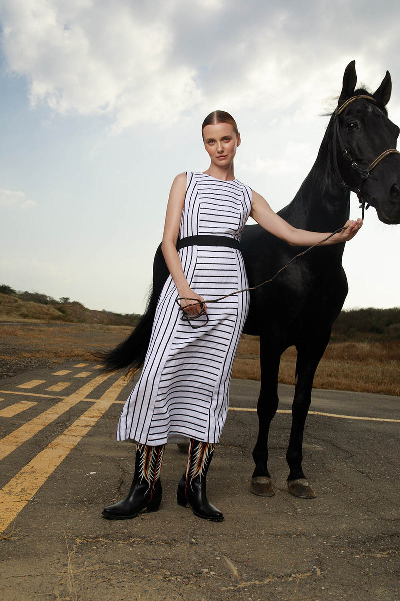 Ginnet Linen Dress in White/Black