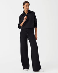 AirEssentials Wide Leg Pant in Timeless Navy