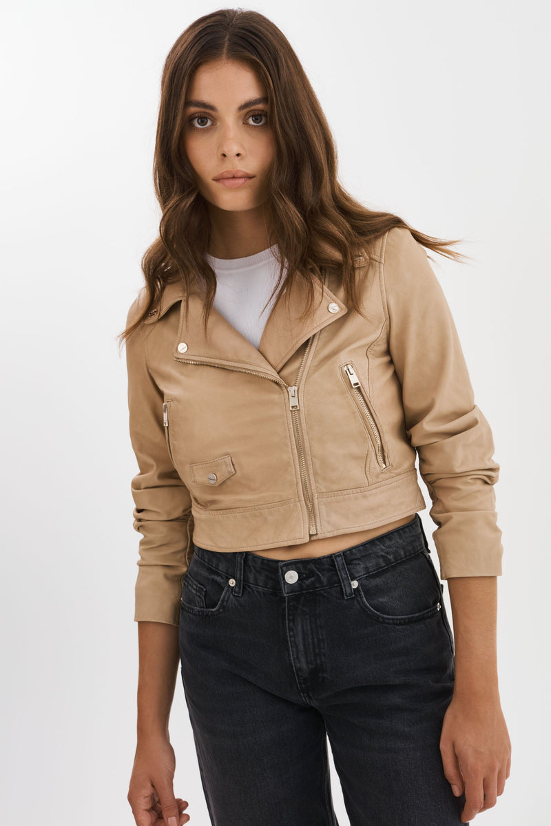 Janika Cropped Leather Biker Jacket in Wheat