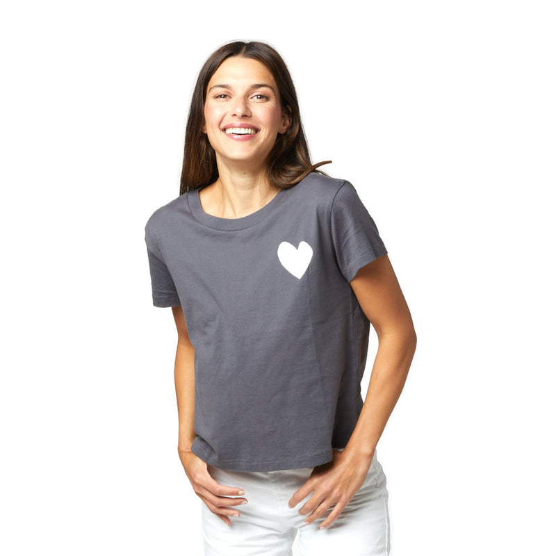 The Suke Tee Contrast Imperfect Heart in Faded Carbon