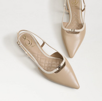 Cohen Flat in Tan/White